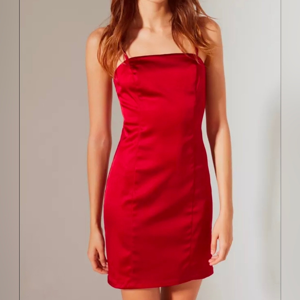 NWT Urban Outfitters S Womens Satin Red Clubbing Nightlife Mini Dress Short